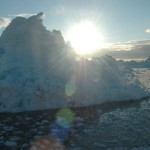 A grönlandi Jacobshavyn Isbrae gleccser jéghegye